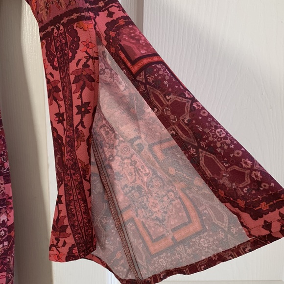 Bohemian multicolor pink bell sleeve hippie dress by Runaway heart size 8 - Picture 4 of 8